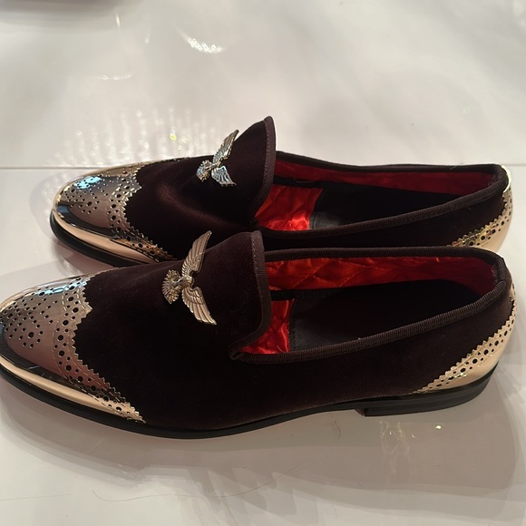 Evening men’s shoes in European size 44. Burgundy and gold (I’m color blind?) - Picture 2 of 5